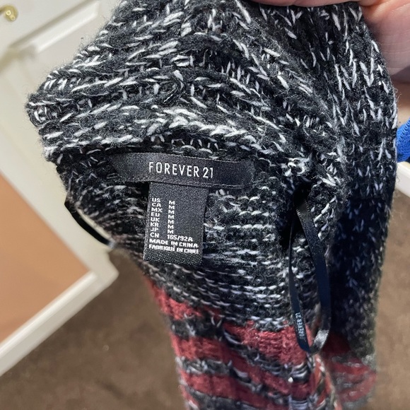 Forever 21 Aztec Open Front Cardigan - Picture 4 of 4